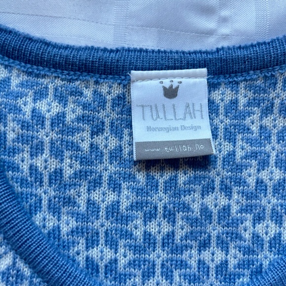 TULLAH Snowflake Print Buttoned Merino Wool Cardigan Sweater - Picture 7 of 12